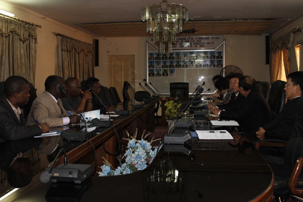 888.BY���Ź���